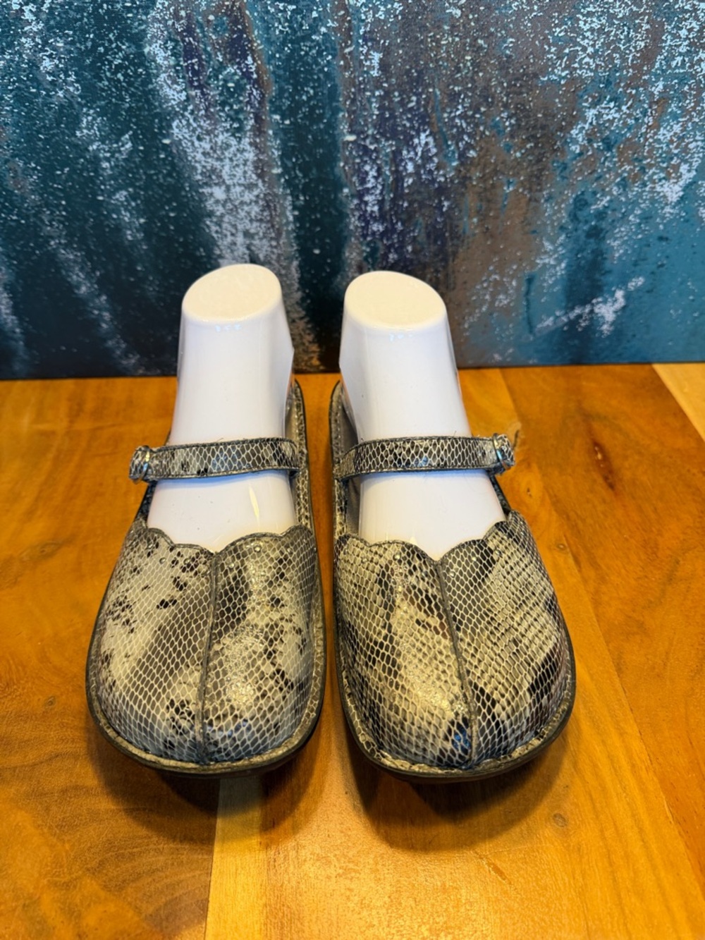 Alegria Boho Snakeskin Leather Mary Jane Clog Mule Gray/Black (GUC) - Picture 4 of 16